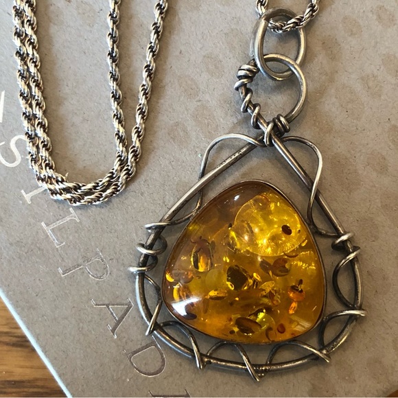 Rare Silpada Sterling Silver & Amber Pendant Necklace